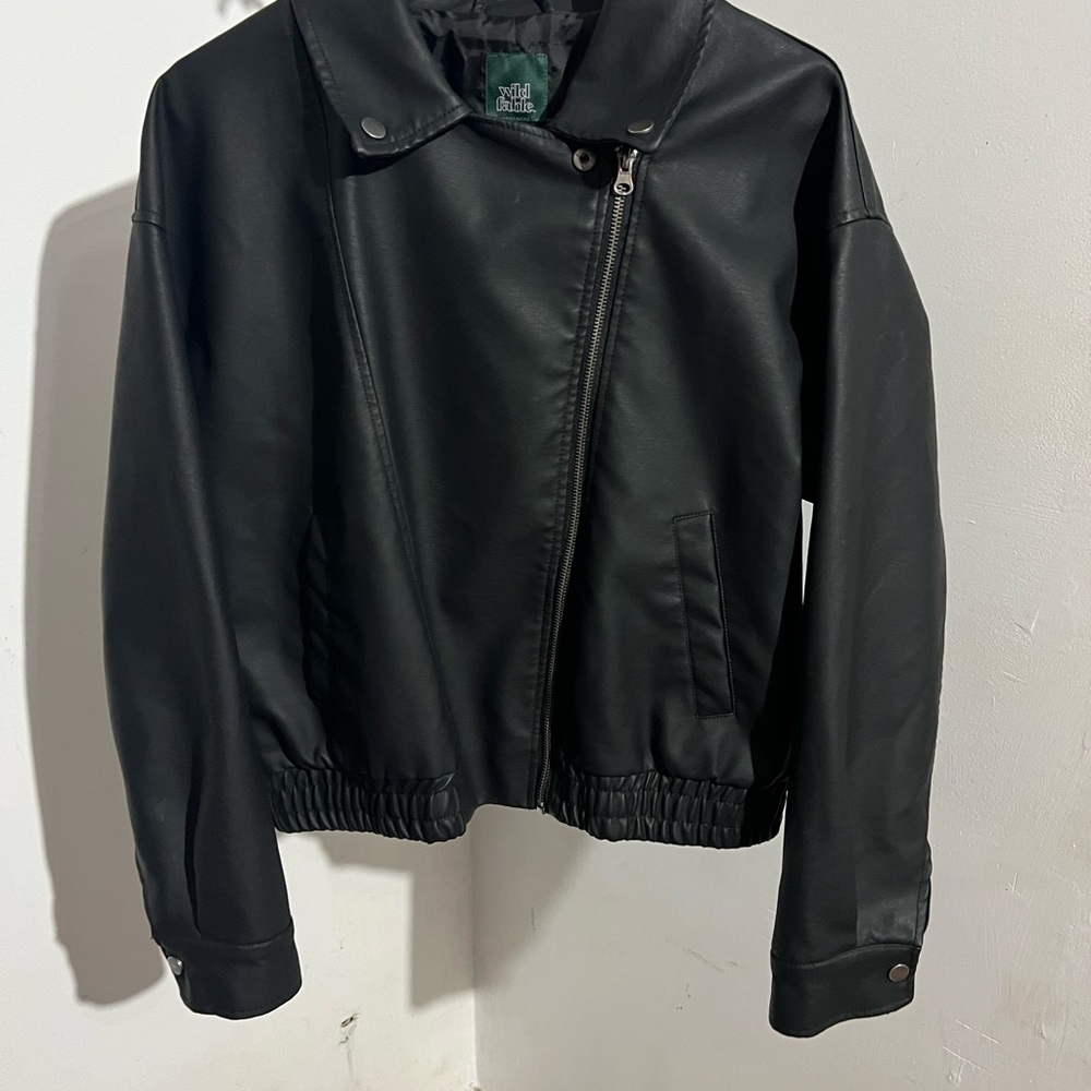 Leather jacket - Picture 2 of 3